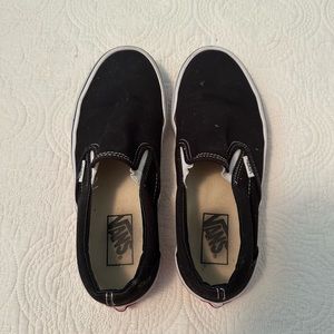Black Vans